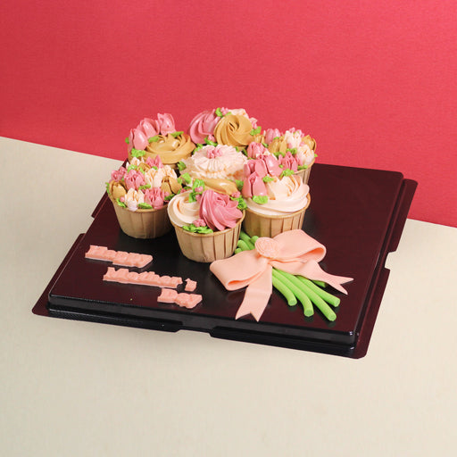 Lovely Cream Cupcake Bouquet 7 pieces