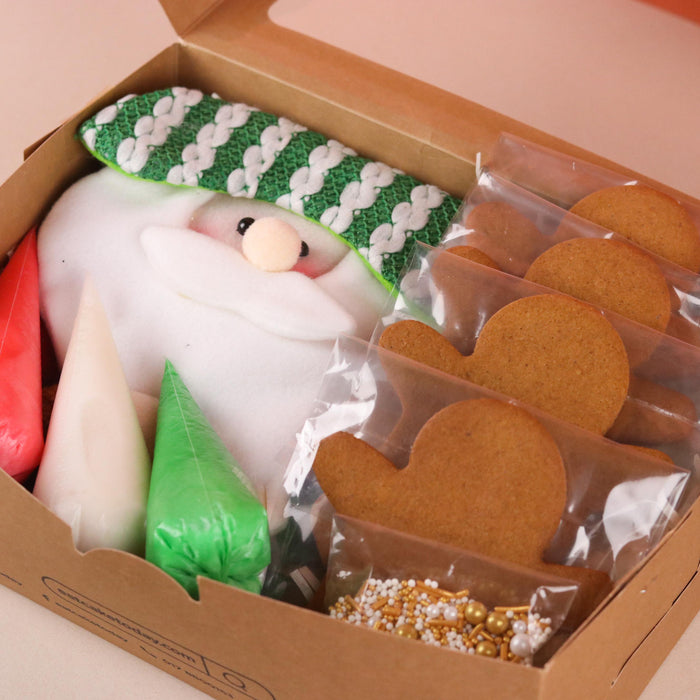 Santa's Favourite DIY Cookie Kit