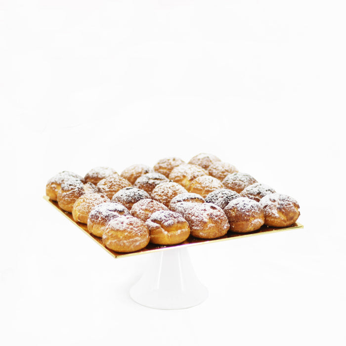 25 pieces of cream puffs, filled with Vanilla Chantilly cream