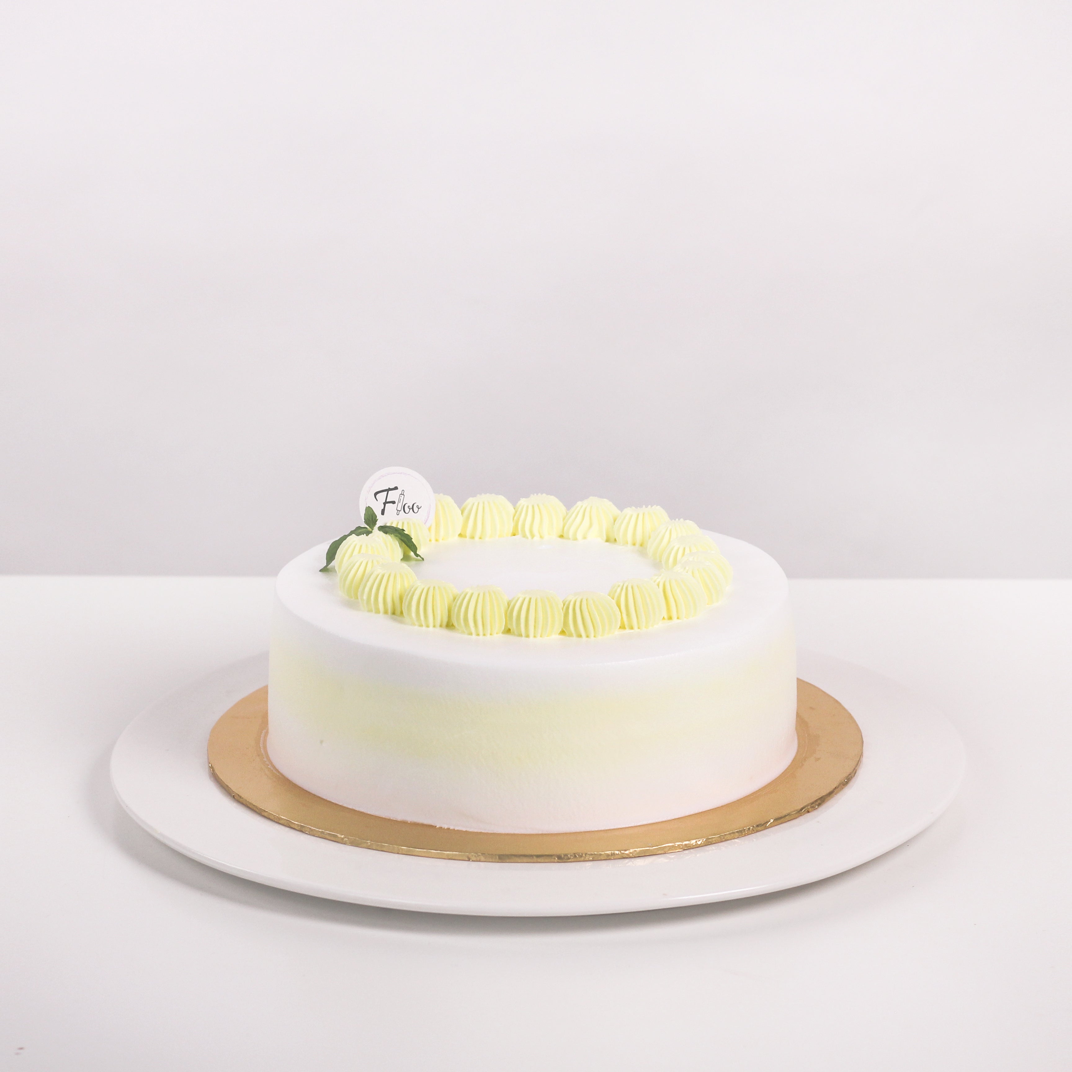 yummy #fourseasons #durian #duriancake happy #birthday ♥