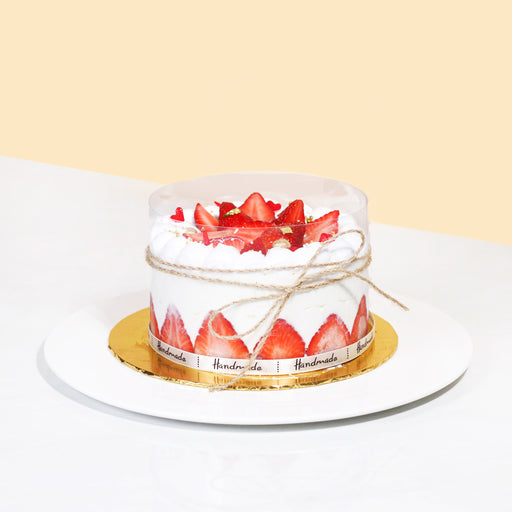 Strawberry Yogurt Cake 6 inch