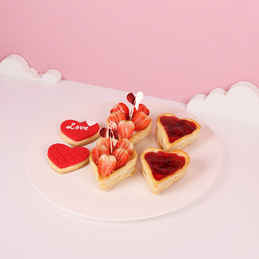 Valentine Sweet Heart Pastry Box