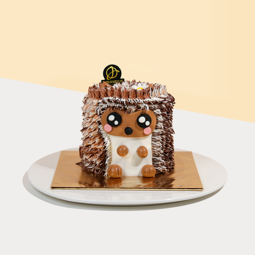 Hedgehog cake with hand-piped spikes