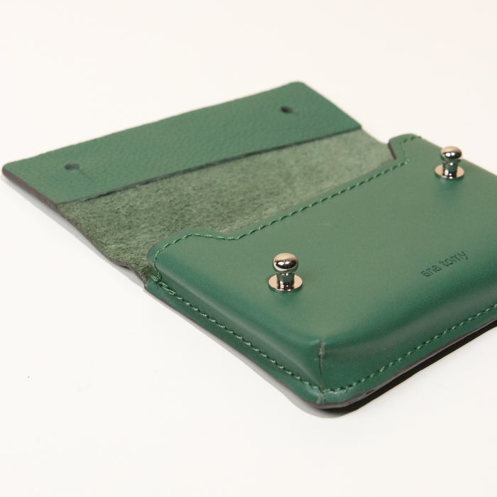 ana tomy Leather Card Case in Hunter