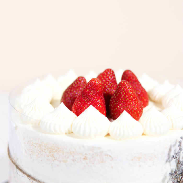 Strawberry Vegan Cake
