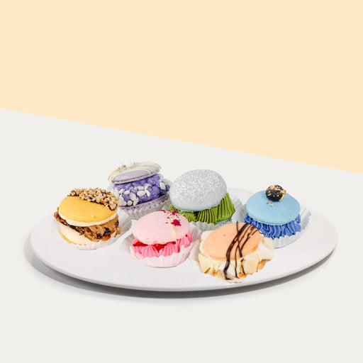 Six pieces of Korean styled macarons in different colors and fillings
